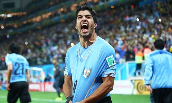  苏亚雷斯伤愈复出首战，乌拉圭锋霸锋芒再现