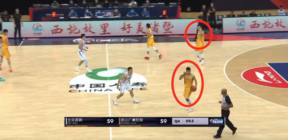  定位球防守现漏洞，致命失误葬送胜果