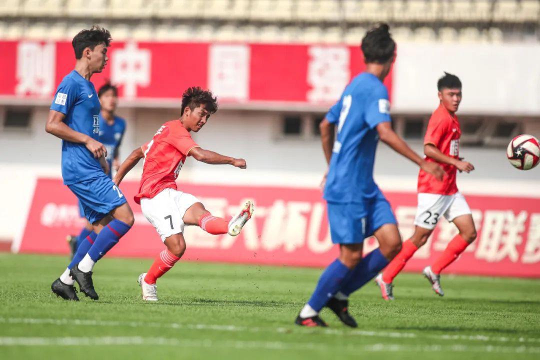  足校毕业生集体爆发，青训成果彰显价值