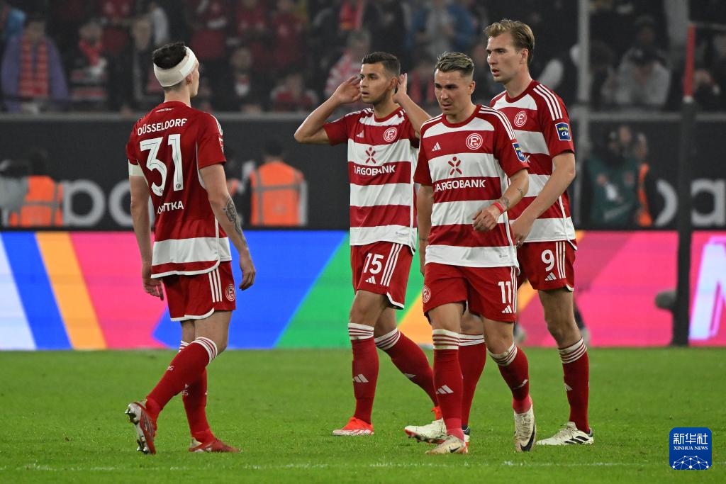  德甲升降级附加赛，柏林赫塔遗憾降级
