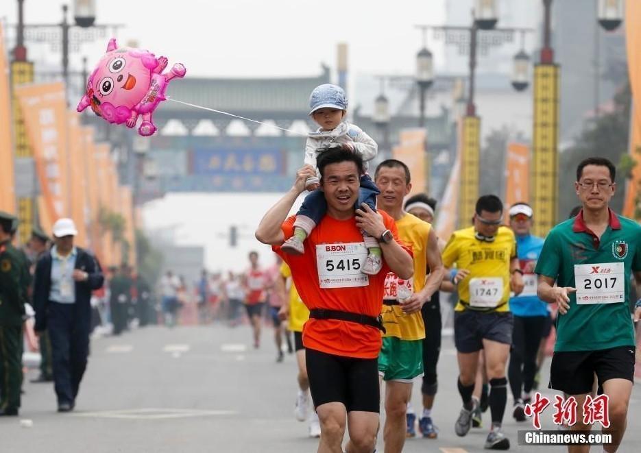  弗格尼尼马拉松大战制胜，德尔雷海滩站称雄