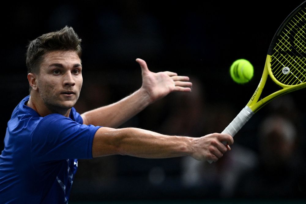  凯茨曼诺维奇发球上网组合拳见成效