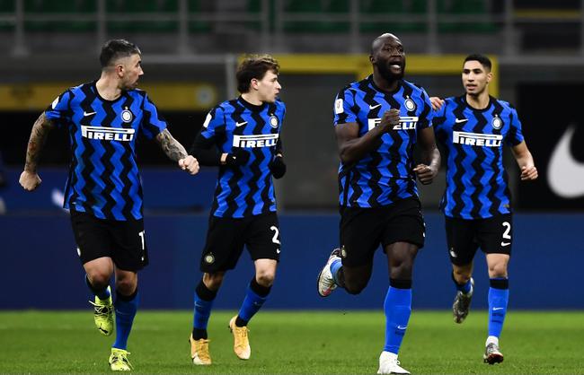  国际米兰德比战惊险逆转取胜